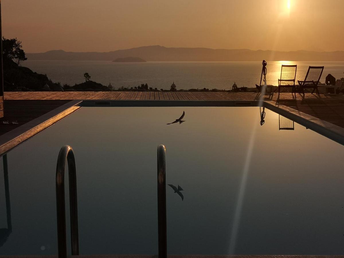 Villa Freebird Vip Bachelor Party & Wedding Events Pefkochori Exterior photo