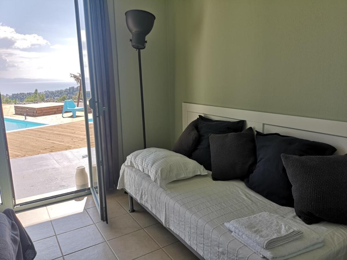 Villa Freebird Vip Bachelor Party & Wedding Events Pefkochori Exterior photo