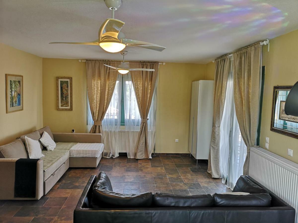 Villa Freebird Vip Bachelor Party & Wedding Events Pefkochori Exterior photo